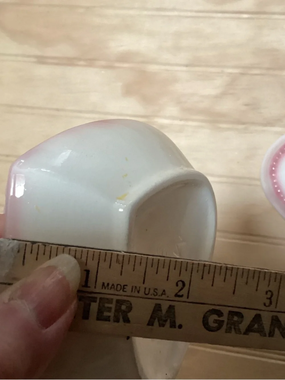 Vintage McNees 379 Charming Heart Shaped Ombré Pink Trinket‎ Jewelry Dish